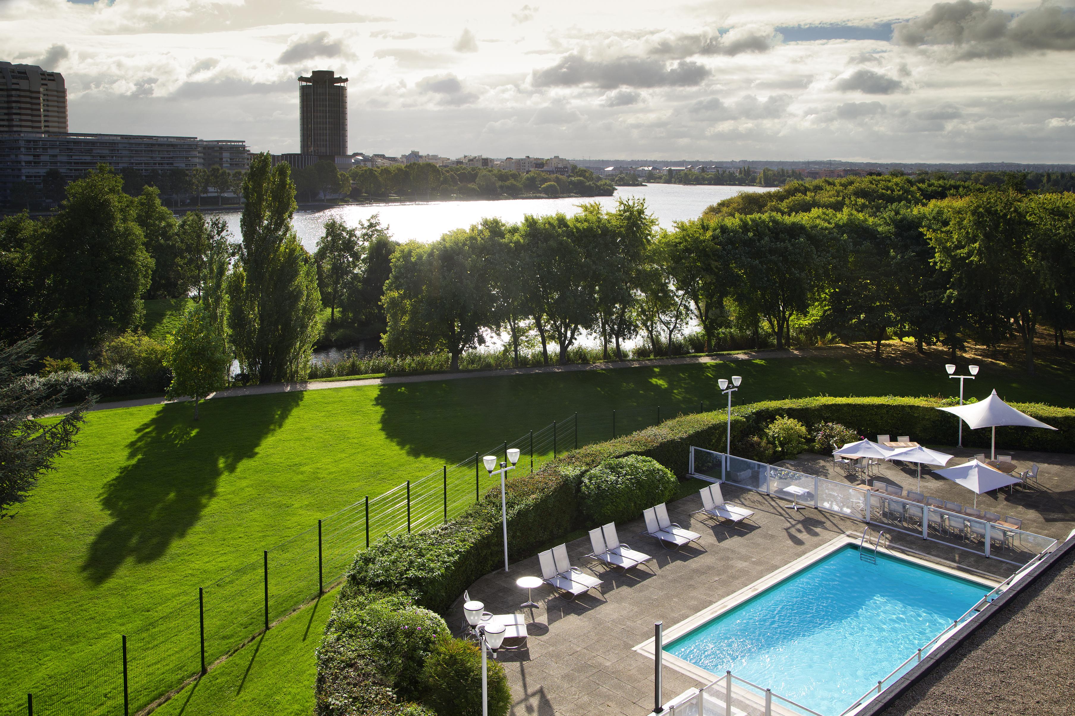 Novotel Paris Creteil Le Lac Eksteriør billede